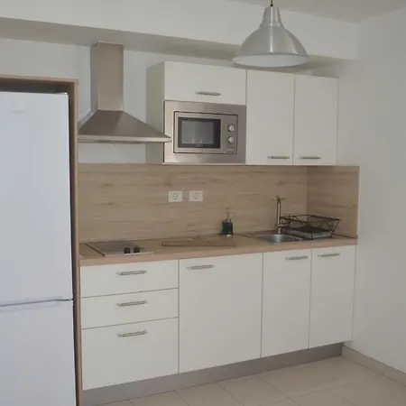 דירה Montana Guerime