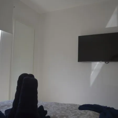 Montana Guerime Κόστα Κάλμα